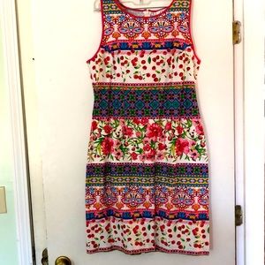 Women’s dress size 14